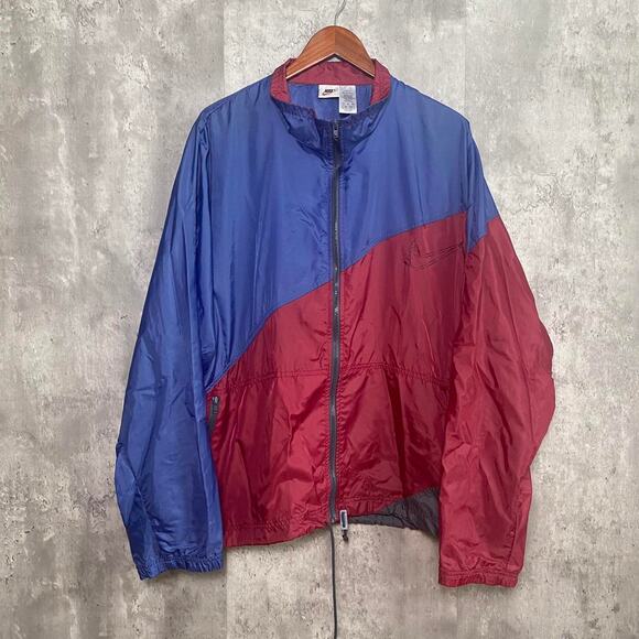 Vintage 94-99 nike windbreaker - Picture 2 of 5